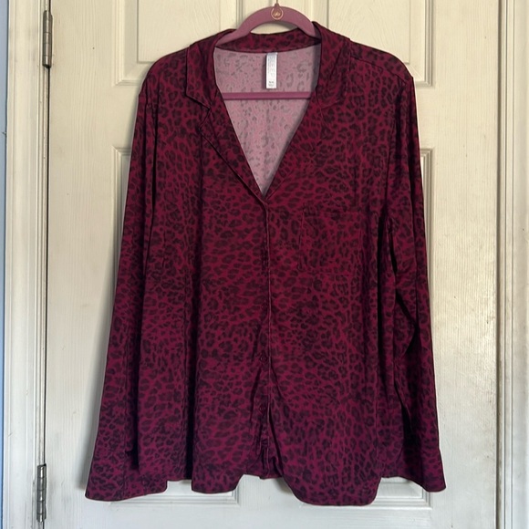 Cacique size 18/20 long sleeve animal print pajama top - Picture 1 of 4